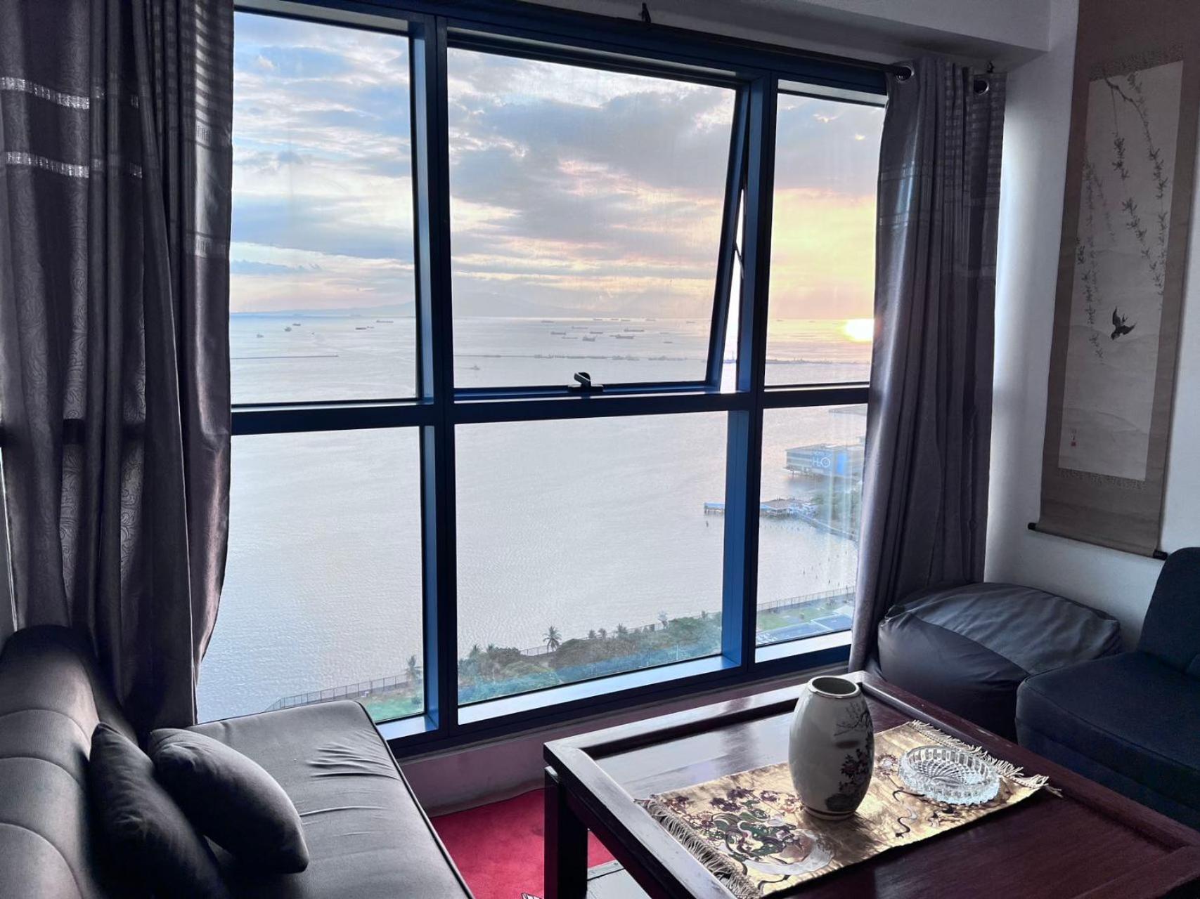 Dreamy Sunset Bay Aparthotel Manila Exteriör bild